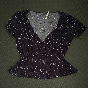 Floral V-Neck Wrap Top - Black